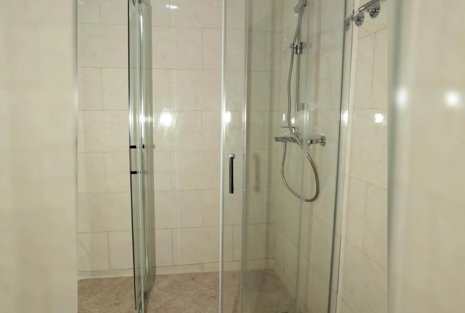 Buigal Bagan Restaurent & Apartment Kathmandu